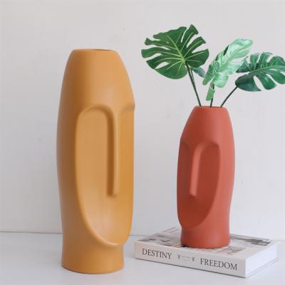 China Handmade Nordic Minimalist Home Decoration Human Face Flower Arrangement Face Dry Flower Vase Ceramic Vase for sale