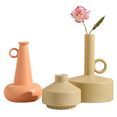 China 2022 New Arrival Nordic Ceramic Vase Home Decor Handmade Ceramic Vase Set Art Ceramic Vase Home Decor for sale