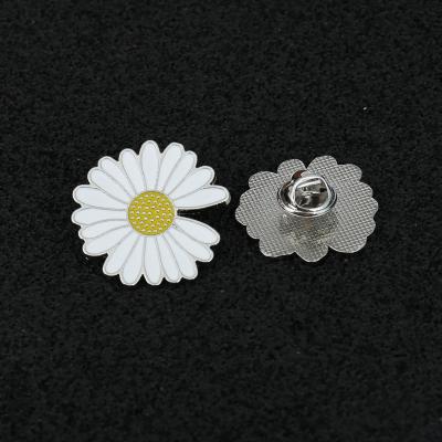 China ALLOY Alloy Drip Pin High End Sun Brooch Pins Flower Small Daisy Metal Brooch for sale