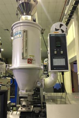 China Deshumidificador de secado de plástico higroscópico Hopper Dryer Eficiencia energética Aprobado por CE en venta