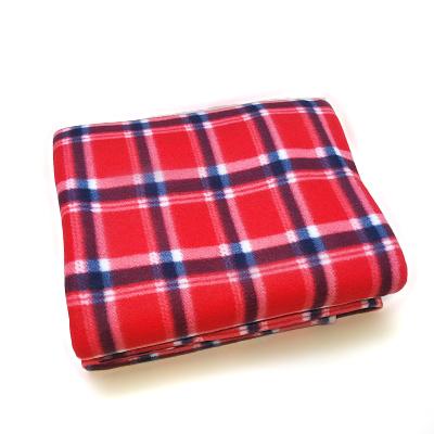 China Anti-Static Wholesale Black Red Color Block Wool Blanket Promotion Plaid 100% Polyester Fleece Blanket for sale