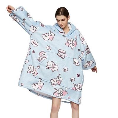 Κίνα Anti-Static Cute Style Animal Print Winter Warm oodie Blanket Flannel Thick Soft Plush Wearable Blanket Hoodie προς πώληση