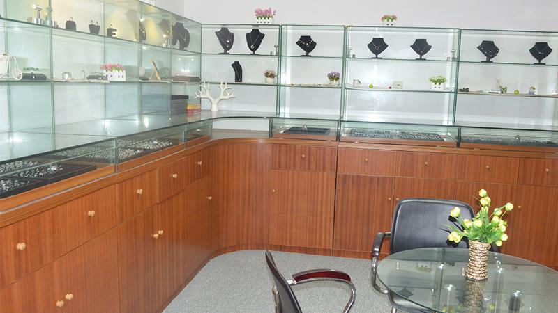 Verified China supplier - Guangzhou Luya Jewelry Co., Ltd.