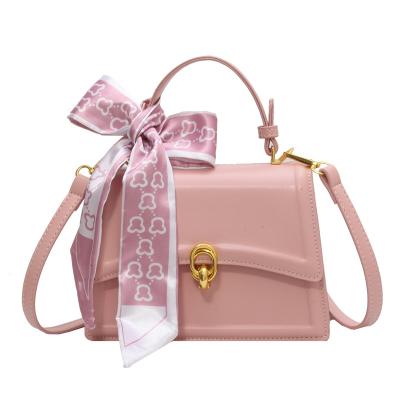 China Lady Bags Luxury Ladies Waterproof Hot Sale Handbags Korean Design Young Pink Shoulder Fashionable Purses For Women for sale