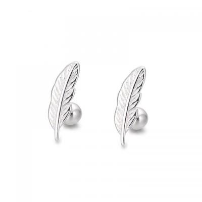 China For New Woman Jewelry 925 Sterling Silver Women Stud Earrings Feather Shaped for sale