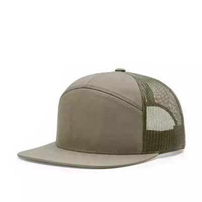 China COMMON Wholesale High Quality Custom 7 Panels Plain Sport Snapback Caps Mesh Trucker Hats Trucker Caps for sale