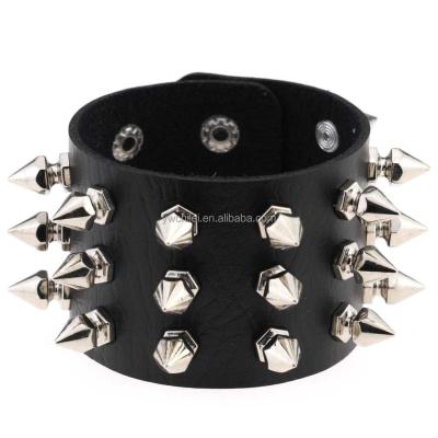 China Cute Mens Womens Spike Studded Rivet Chain Cuff Bracelet Rock Bracelet for sale