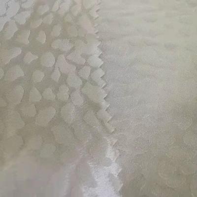 China Viable Custom Design Nature White 100% Silk Jacquard Fabric For Dresses Garment for sale