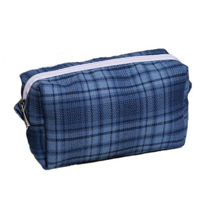 China 100% Cotton Eco-friendly New Arrival Janpan Style Square Women Bag Plaid Running Zipper Cosmetic Makeup Bags Customized High Capacity Storage Pouch for sale