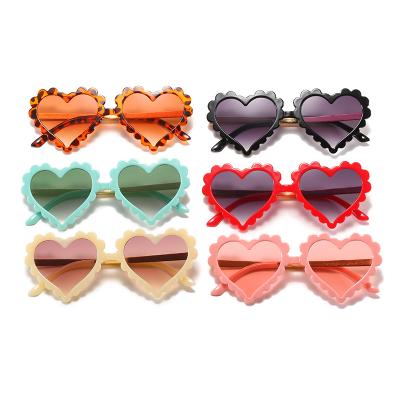 China Fashion SKYWAY Sunglasses Style Boys Girls Multicolor Cute Heart Shape Children Sun Glasses Kids Sunglasses for sale