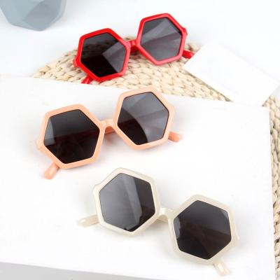 China Cheap type boys and girls children shades hexagon sunglasses wholesale fashion SKYWAY sunglasses new kids hexagon sunglasses for sale