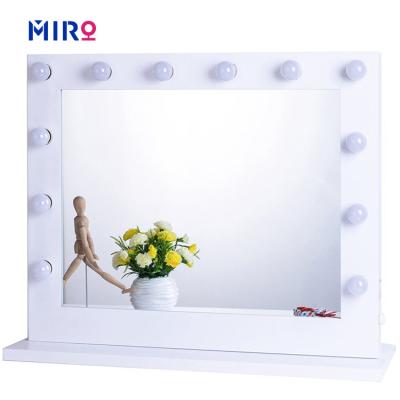 China Customized 80*65* 27.5cm White Dresser Countertop Square HD Mirror With International Standard Plug for sale