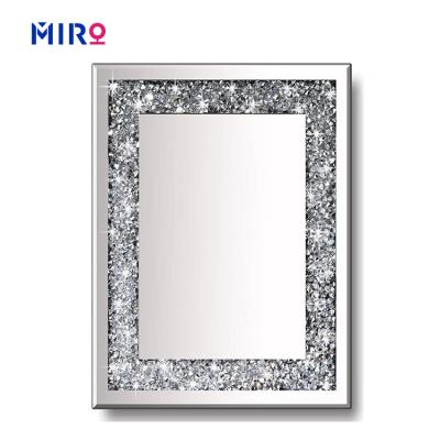 China 2022 Contemporary Custom Made Modern Wall Decor Frame Mirror For Living Room Hanging for sale