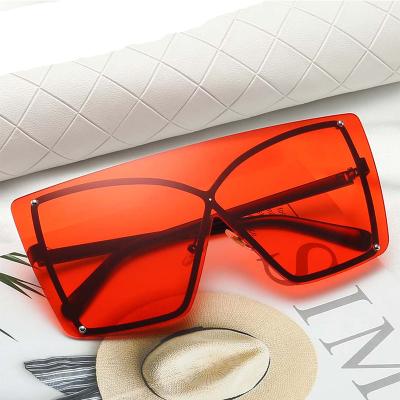 China 2021 Fashion Sunglasses Women Sun Glasses Unique Sunglasses Newest 2021 Designer Oversized Rimless Sunglasses Glass Fashion for sale