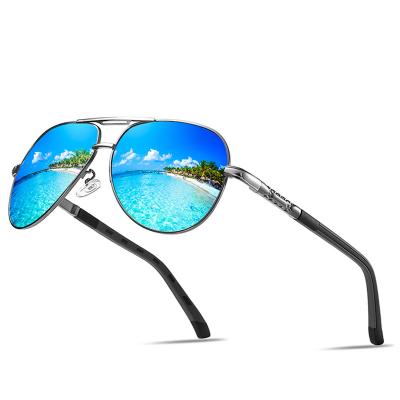 China 2021 Fashion Sun Glasses Men Toad Mirror Spring Temple Series Luminous Film Fishing Luxury Polarized Sunglasses for sale