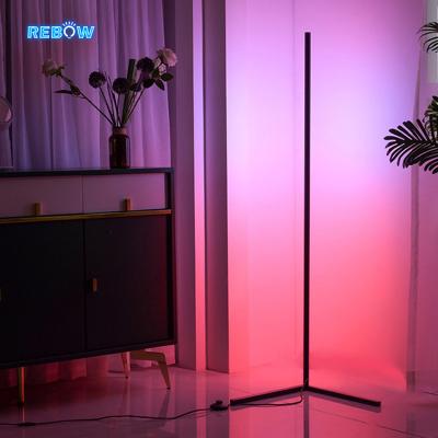 China Modern Rebow Drop Shipping European Style Chandelier Corner Led Modern Tripod Stand RGB Floor Lamp for sale