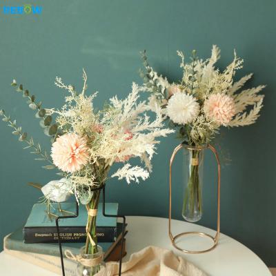 China Eco-friendly In Stock New Arrivals Flower Artificial Flowers Pampas Grass Decorative Dry Wall for sale