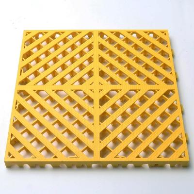 China Non-slip durable car wash station non-slip common plastic shop floor tile set car park parking lot anti-slip mat zu verkaufen