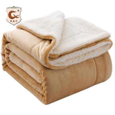 China Soft Warm Super Soft Blanket Moving Blankets Furniture Pads Polyester Blanket for sale