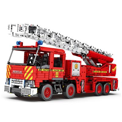 China High Quality Educational Toy Children's Electronic Building Block The Toy Car Fire Ladder Car Building Block The Remote Control Car for sale