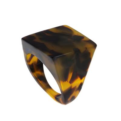 China The Other Shell Signet Ring Cellulose Acetate Resin Shell Resin Acrylic Seal Ring Custom Face Colored Square Lucite Tortoise for sale