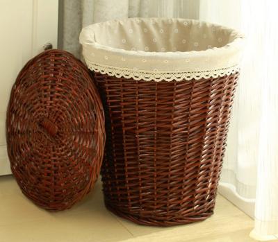 China Factory price viable wholesale handmade rustic rattan wicker laundry basket with lids for sale