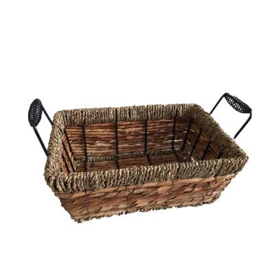 China New Design Sustainable Natural Small Banana Seginger Leaf Woven Basket With Metal Tag for sale