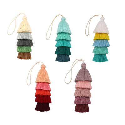 China New Fashion Durable Boho Girls Cotton Handmade Dangling Key Chain Colorful Tassel Woven Key Chain for sale