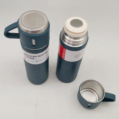 China Customized Brand Food Grade Vacuum Flask PORTABLE Customized Insulated Water Bottle for sale