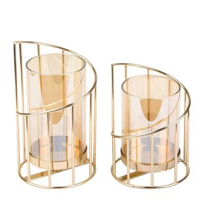 China Morden Wedding Decoration Nordic Geometric Electroplated Iron Gold Candle Holder for sale