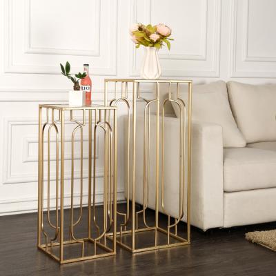 China Removable Set of 2 Modern Designed Golden Metal Side Coffee Table for Living Room for sale