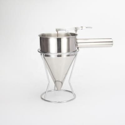 China Bakeware Stainless Steel Piston 1200ml Funnel With Stand for sale