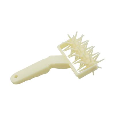 China OEM Docker Disposable Plastic Pizza Roller Sharp Roller for sale