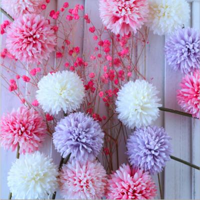 China Natural Artificial Chrysanthemum Headstone Flower Pompoms Touch Funeral Flowers for sale