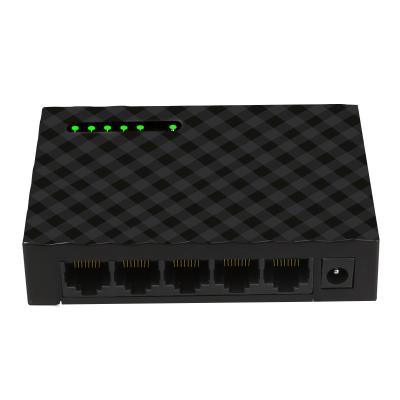 China 5 Ports Gigabit Network Switch 10/100/1000Mbps Plug And Play Duplex And Half Duplex Fast Ethernet Switch 5V for sale