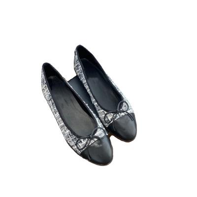 China LOGO High Quality Flat Designer Shoes Luxury Black Flat Shoes for sale