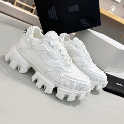 China High quality luxury fashion trend designer couples shoes flat canvas shoes leisure sports shoes for travel for sale