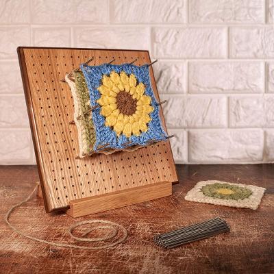 China Sustainable handmade wooden baffle for knitting hook with stainless steel rod pins and bracket blocking board for sale