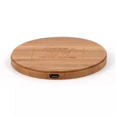 China Bamboo Wooden LOGO 5W Wireless Charger AC Cell Phone Charger Customized AC Adapter Standard Charging USB Port for sale