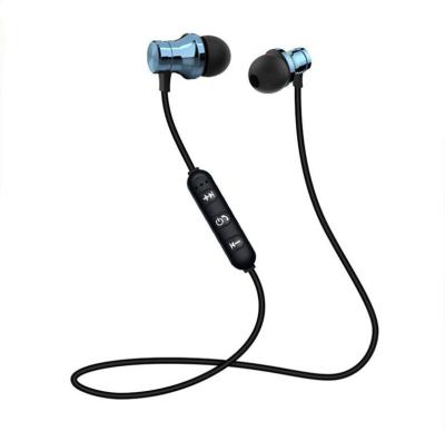 China Magnetic In-Ear XT11 Stereo Sound Wireless Earphone Sports Waterproof Neckband Earphone With MIC for sale