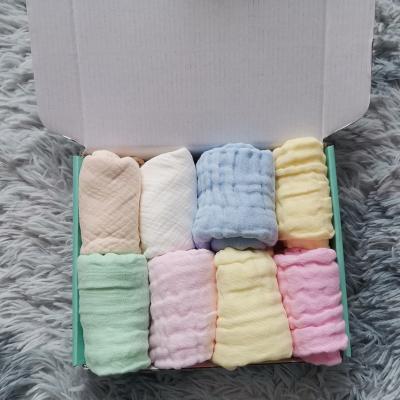 China Dropshipping Soild Muslin Cloth Saliva Towel 8 Pcs Anti-Static Box Packaging Muslin Unisex Infant Toddler Baby Newborn Clothes Set Gift for sale