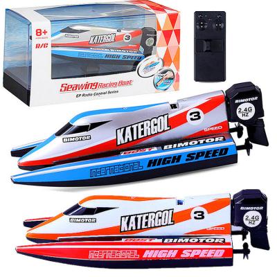 China RC Hobby High Speed ​​Water Boat Mini F1 RC Remote Control Toy 2.4GHz Boat For Sale Remotor Control Racing Boats Hobby Toys For Kids for sale