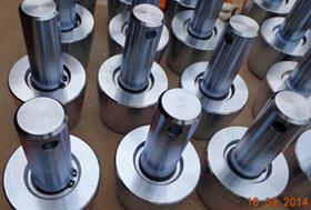 China Automobile Chassis Roller Assembly, Customized CNC Machining Parts With All Kinds Of Finishes for sale