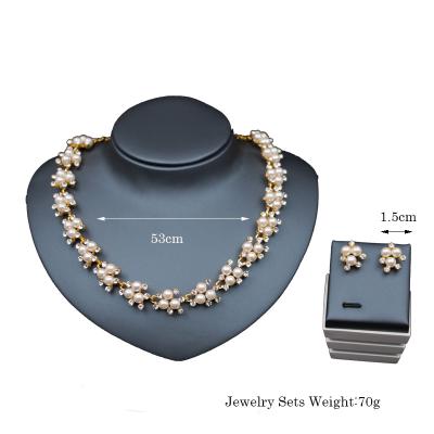 China New CLASSIC Bridal Pearl Jewelry Set Banquet Jewelry Set Pearl Necklace Earrings Jewelry for sale