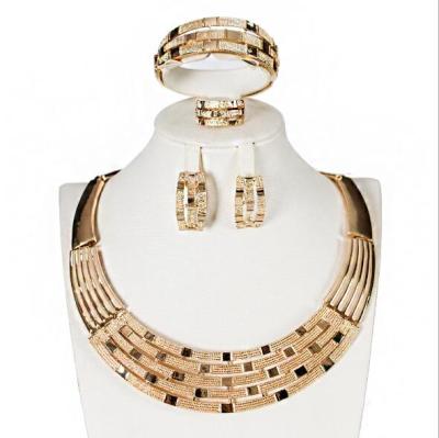 China Fashion New CLASSIC Party Overdone African Jewelry Alloy Four-piece Necklace Bracelet Earring Ring for sale