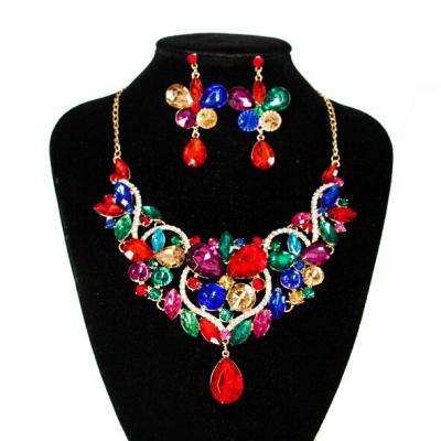 China New Fashion CLASSIC Party Acrylic Colorful Flowers Exaggerated Banquet Necklace Earrings Jewelry Bride Two Piece Set for sale