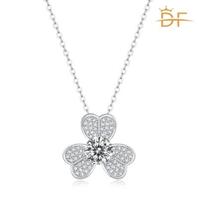 China New TRENDY Type White Silver Moissanite Clover Shamrock Love Bargain Price Necklace for sale