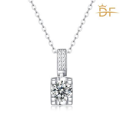 China FASHION Sale various 925 Sterling Silver Bull Head Moissanite Diamond Necklace from factory for sale