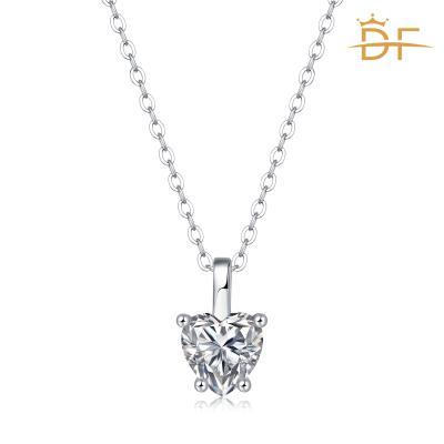 China FASHIONABLE Promotional Silver Setting Claw Heart Moissanite Various Pendant Necklace for sale