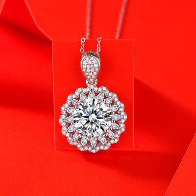 China 5ct Moissanite Necklace Geometric Silver Zircon Stonesterling Cut Round Fashion Pendant Necklace For Couples Love Jewelry Gift for sale